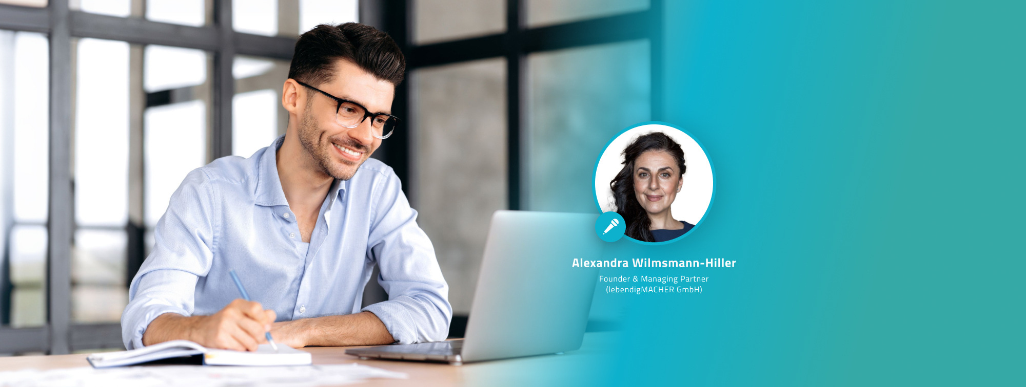 Business professional working on a laptop with a ProvenExpert profile and customer review from Alexandra Wimsmann-Hiller